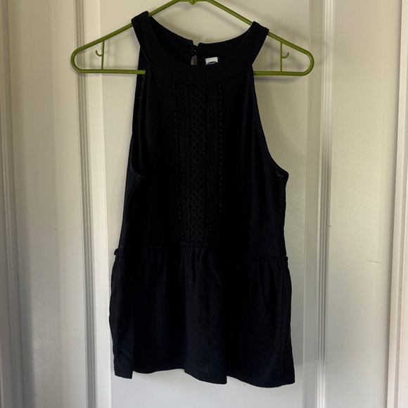 Old Navy Tops - Old Navy Black Sleeveless Tank Top / M25